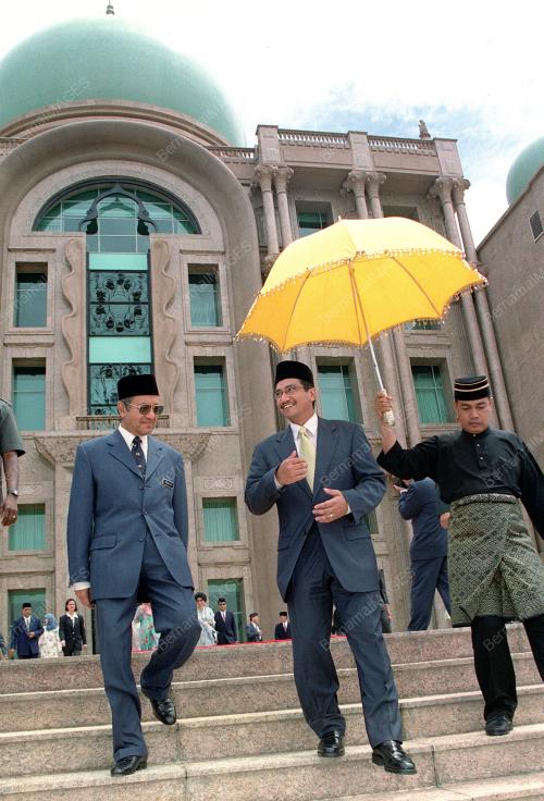 KL07-02_10_2000_TIM_AGONG_PUTRA_14012016