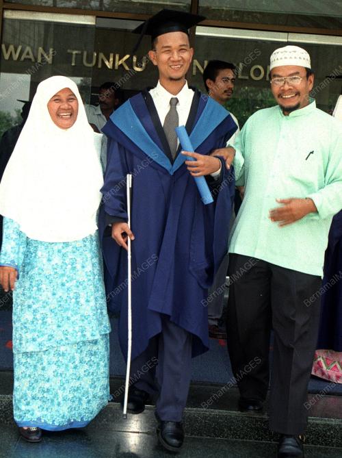 KL07-11_08_2000_PELAJAR_CACAT_12012016