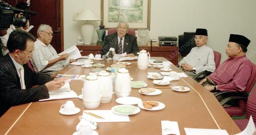 KL07-160_16032001