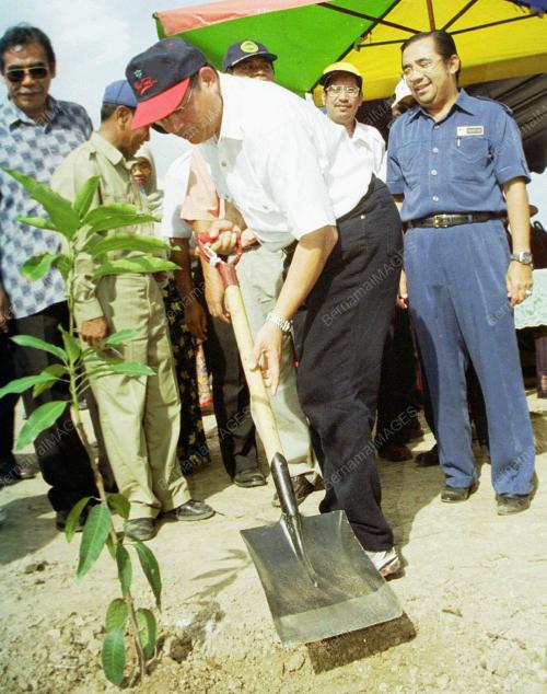 KL07-18-07-2001-_EFFENDI_28012016