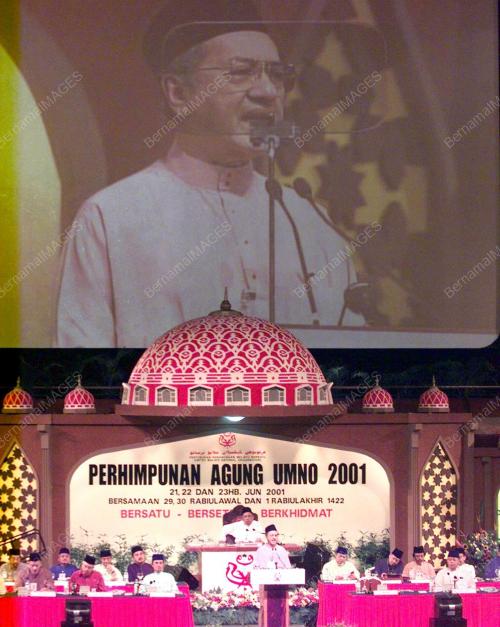 KL07-21_06_2001_UMNO_GA_27012016