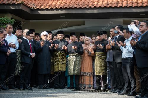 TAN SRI MUHYIDDIN YASSIN TAN SRI MUHYIDDIN YASSIN TAN SRI MUHY
