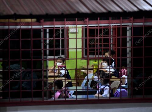 PEMBUKAAN SEKOLAH