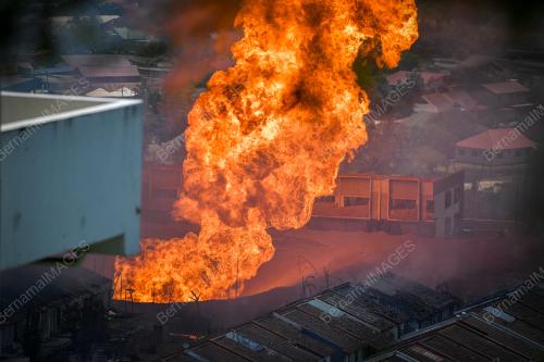 KEBAKARAN SALURAN PAIP GAS