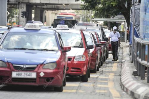 BANTUAN KHAS ONE-OFF RM 500 KEPADA PEMANDU TEKSI