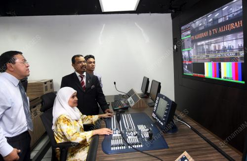 JAMIL KHIR BAHAROM
