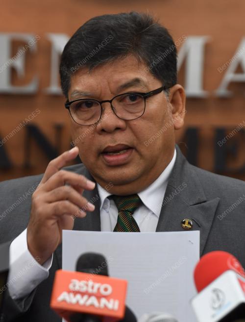 KL07_01112018_PARLIMEN