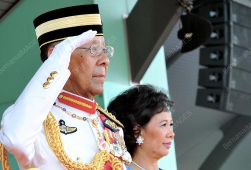 KL07_02062012_AGONG
