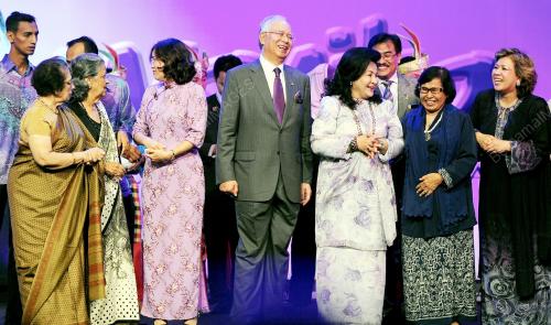 KL07_02102012_HARI_WANITA