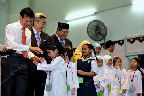 KL07_03012012_NONG