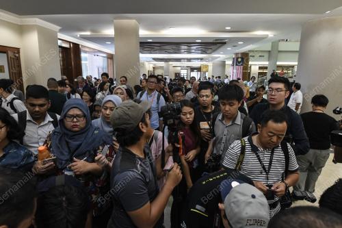 KL07_03042019_MEDIA_BN201904025297