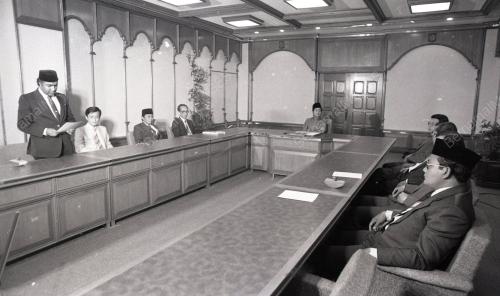 SETIAUSAHA PARLIMEN