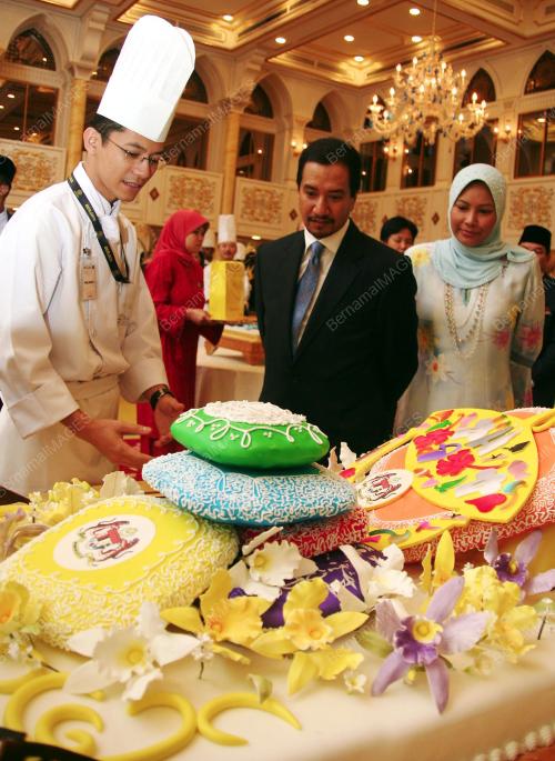 TUANKU MIZAN ZAINAL ABIDIN