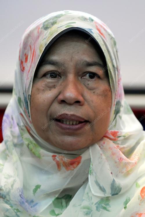 ZURAIDA KAMARUDDIN