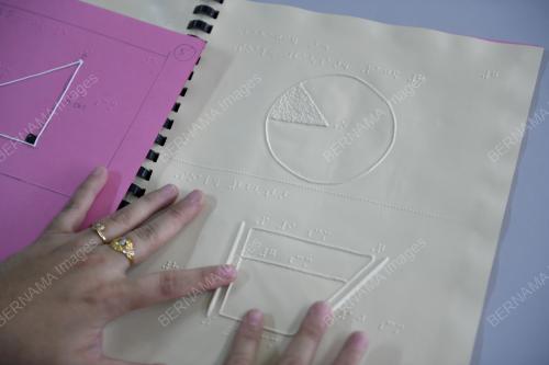 BRAILLE
