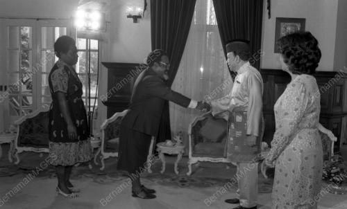 KL07_04022015_MENGHADAP_AGONG