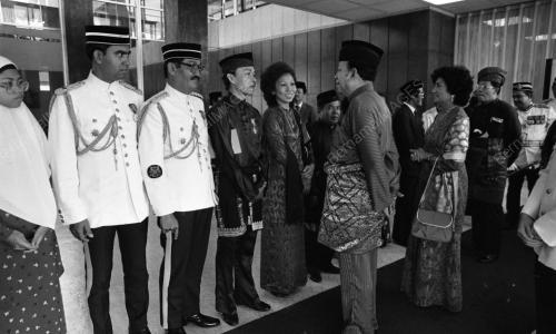 KL07_04022015_PENGURNIAAN_BINTANG
