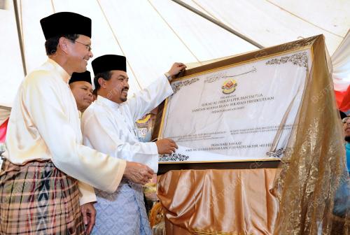 KL07_04052012_JAMIL_RASMI