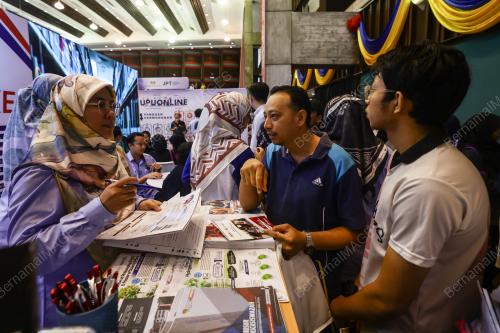 PROGRAM JOM MASUK U