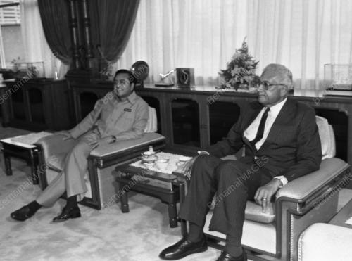 KL07_04092015_MENTERI_FIJI