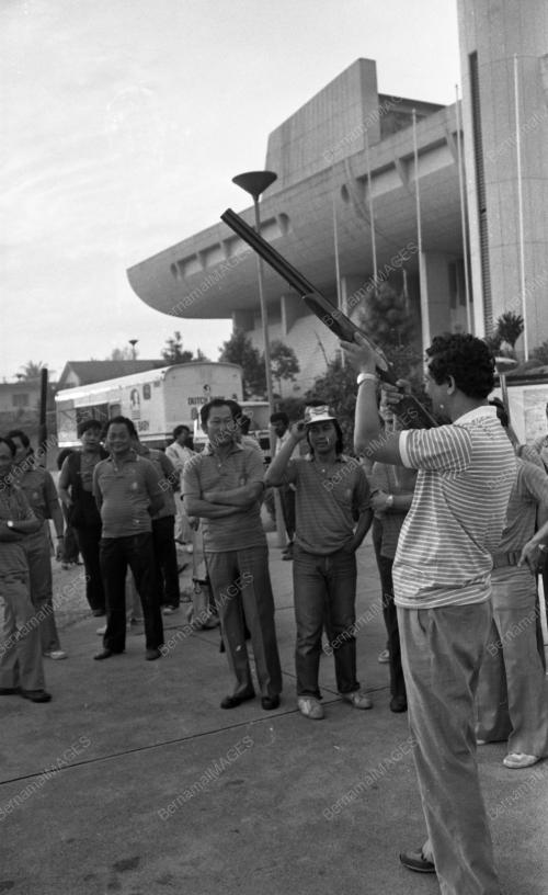 KL07_04092015_TEMBAK_GAGAK