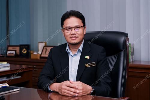 DATUK DR ZAIROSSANI MOHD NOR