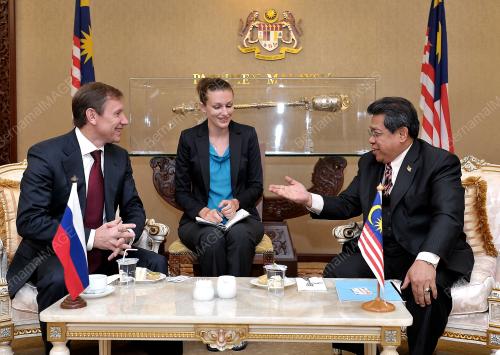KL07_05022013_PARLIMEN