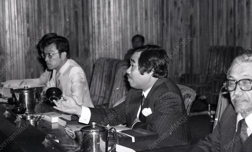 DR. MAHATHIR MUHAMAD