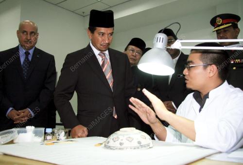TUANKU MIZAN ZAINAL ABIDIN
