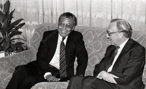 GHAZALI SHAFIE