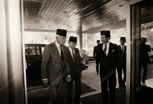 YANG DI-PERTUAN AGONG