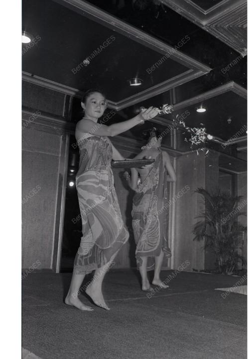 PERSIDANGAN IKEBANA KE-2