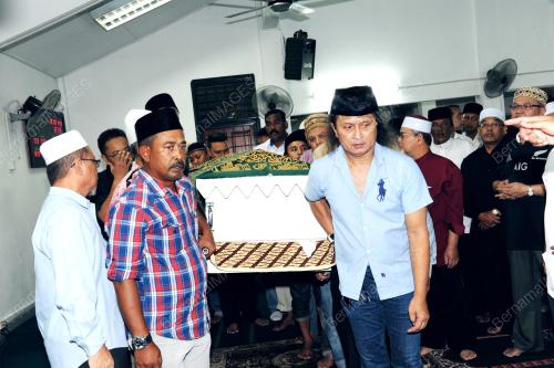 KL07_06052014_AZIZ_SOLAT