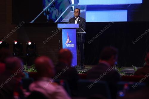 DATUK SERI MOHAMED KHALED NORDIN