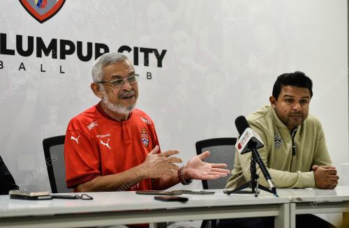 KHALID ABD SAMAD