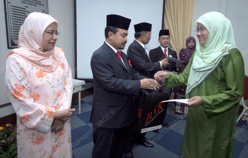 JAMIL KHIR BAHAROM