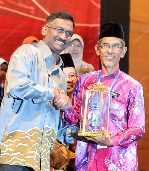 KL07_06092015_BUKU_TEKS