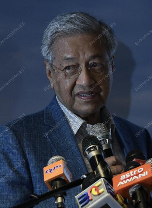KL07_06102018_PM_CONFERENCE