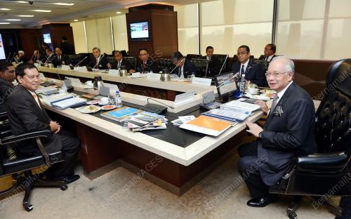 KL07_06112013_ISKANDAR