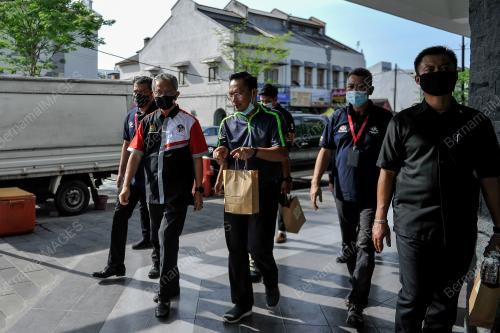 DATUK KAMARUDDIN JAFFAR