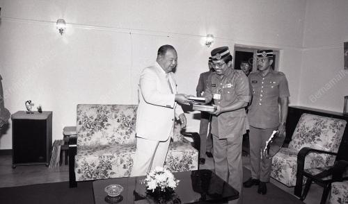 KL07_07012015_RAJAPERLIS_POTRET