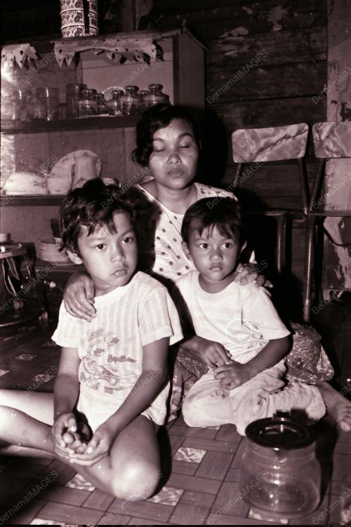 MANGSA AMUK KALUMPANG