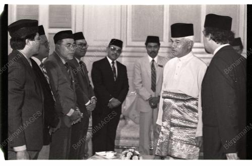 Agong Mengadap YDP Melaka