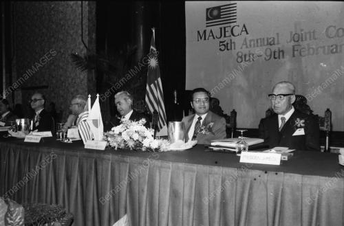 Perdana Menteri rasmi MAJECA