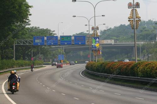 LALU LINTAS LANCAR