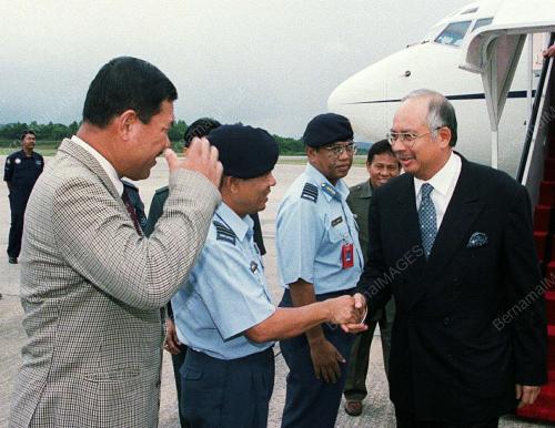 DATUK SERI NAJIB TUN RAZAK