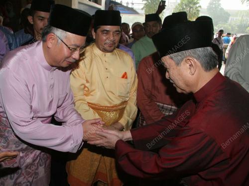 TUANKU SYED SIRAJUDDIN SYED PUTRA JAMALULLAIL