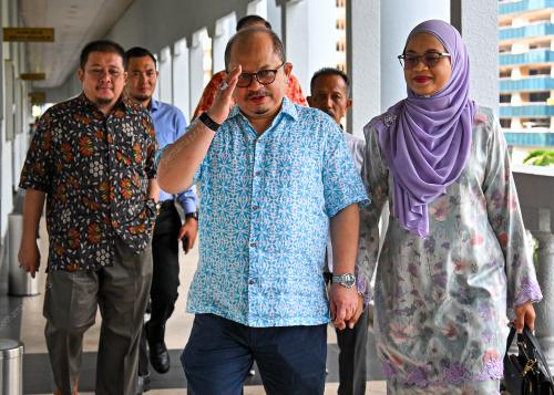 DATUK SERI SHAMSUL ISKANDAR MOHD AKIN