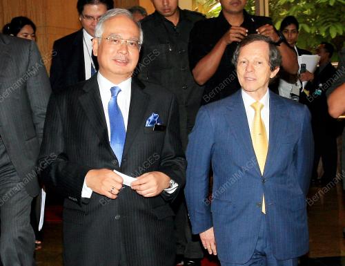MOHD NAJIB TUN ABDUL RAZAK
