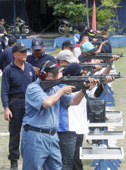 ZULHASNAN RAFIQUE